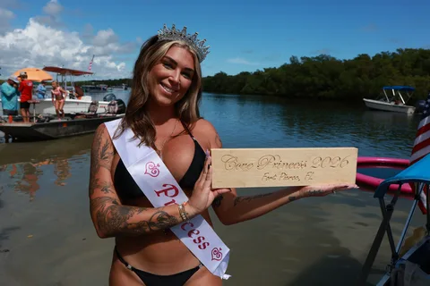 Cove Princess Carly — photo 30 of 36